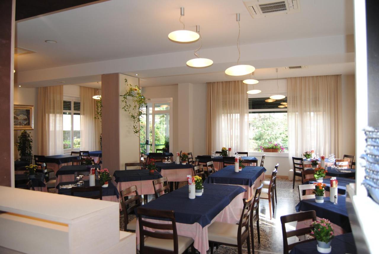 Hotel Villa Mon Toc Стреза Экстерьер фото